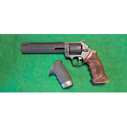 Vendu ! Taurus Raging Hunter calibre 44 magnum