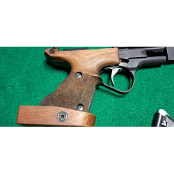 VENDU Unique DES69-U 22LR pistolet